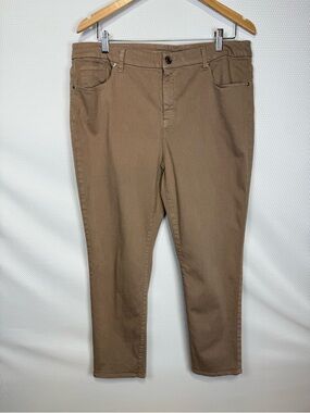 Chico So Slimming Girlfriend Ankle Jeans Size 2.5/14 Tan